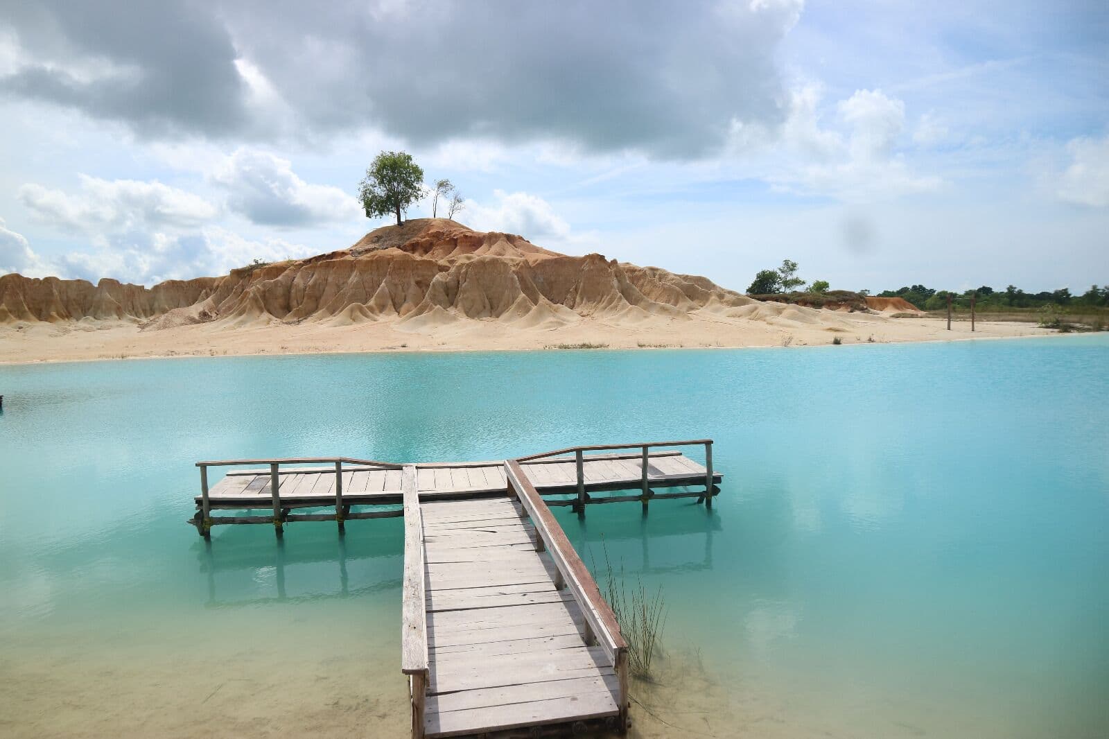 Bintan Desert and Blue Lake Tour